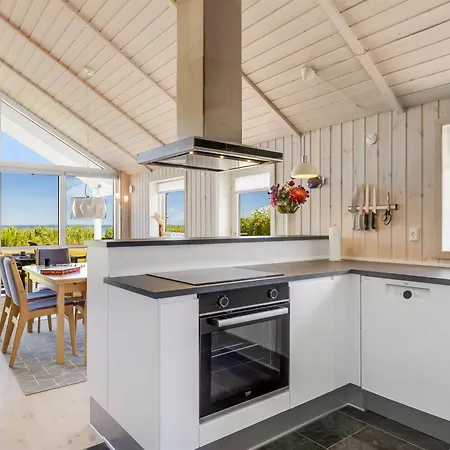 Amma - 15m From The Sea By Interhome * Sjolund