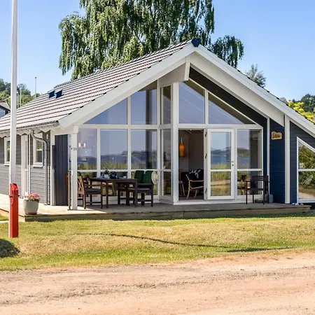 Amma - 15m From The Sea By Interhome *